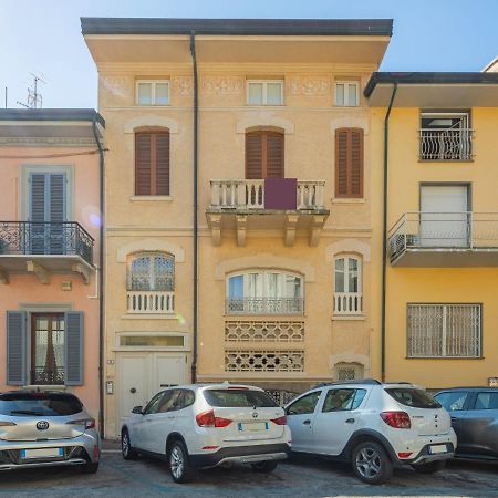 Apartment Lungomare By Interhome В'яреджо Екстер'єр фото