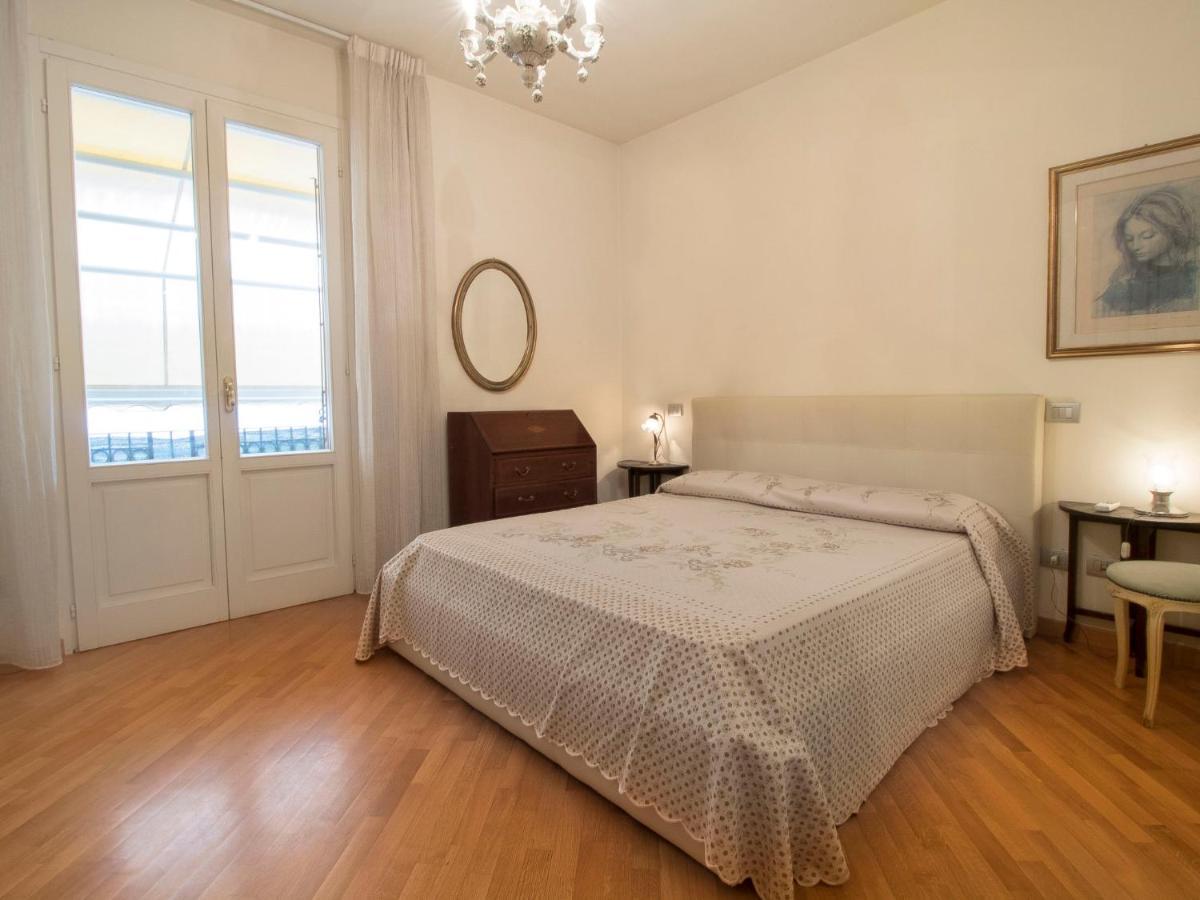 Apartment Lungomare By Interhome В'яреджо Екстер'єр фото
